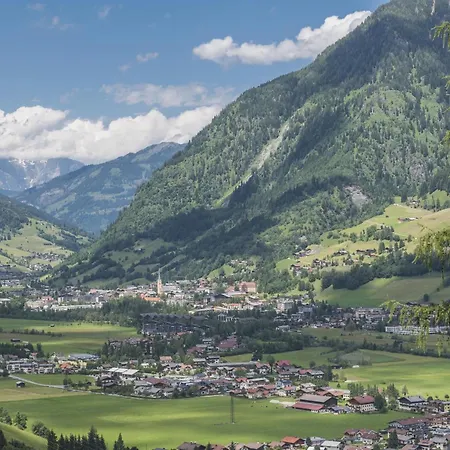 Wiesenweg *